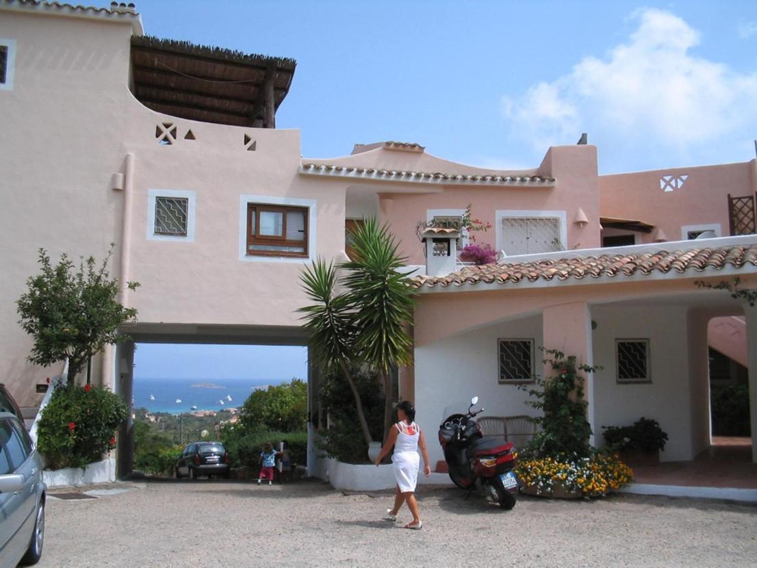 Appartamento Taras Sottovento - Porto Cervo アッビアドリ エクステリア 写真